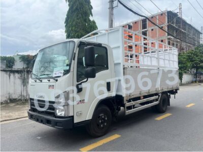 Xe tải Isuzu QKR210 thùng mui bạt bửng nhôm Euro 5