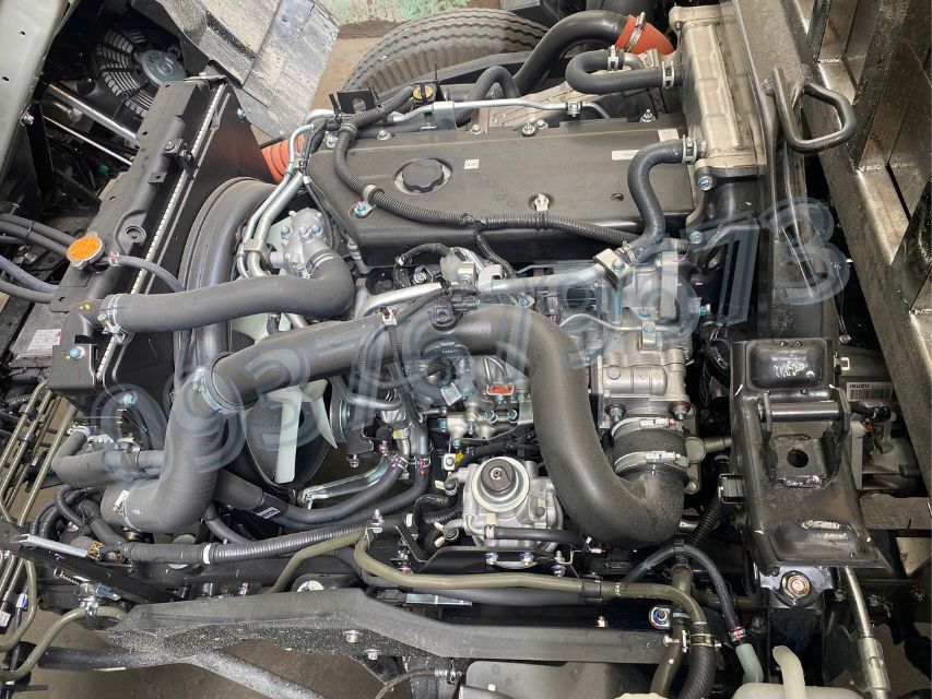 Động cơ Isuzu FRR650 Thùng Chở Gia Cầm Euro 5 2026