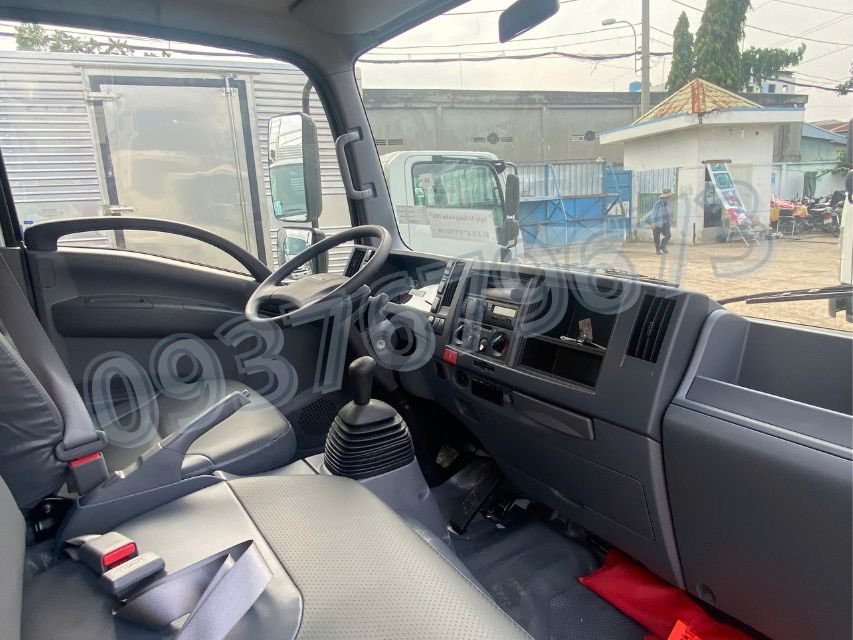 Nội Thất Isuzu QKR210 Mui Bạt Bửng Nhôm