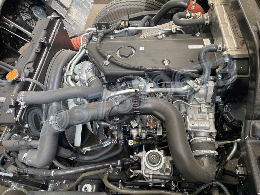 Động cơ Isuzu FRR650 Mui Bạt Nhôm - Thùng 6m7